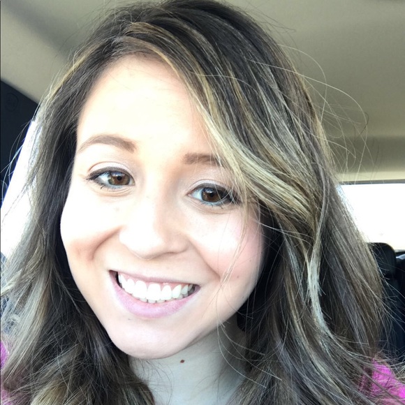 Meet your Posher, Jeriann - Picture 1 of 1